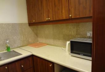 Kl Empire Suite at Times Square has rooms with a private hot tub