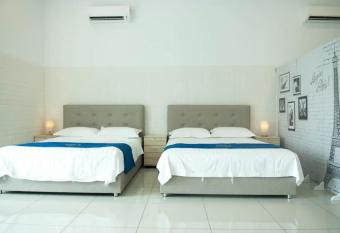 Austin 18 IKEA - AEON allows 18 year olds to book a room