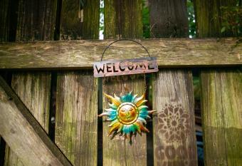 Tallahassee Sun & Moon allows 18 year olds to book a room