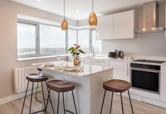 Metro Apartments Dublin Airport has Balcony rooms