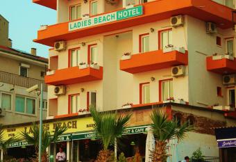 Ladies Beach Hotel has Balcony rooms