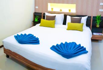 Walking Street Residence - Boutique Suites near the Beach & Walking Street has Balcony rooms