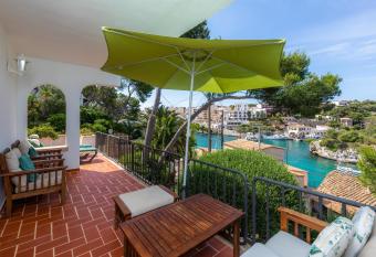 Na Pallissera 1 arriba has Balcony rooms