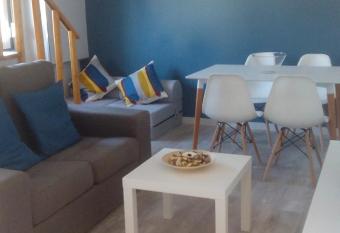 S  o Philip s House allows 18 year olds to book a room