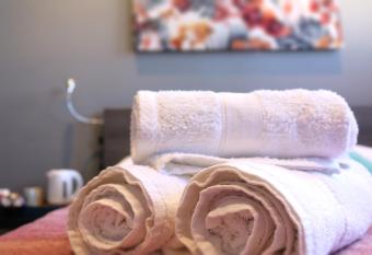 Velleran Accomodation allows 18 year olds to book a room