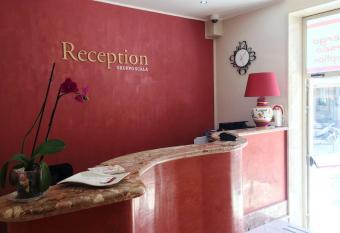 Albergo Perseo has Balcony rooms