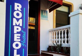 Rompeolas Playa allows 18 year olds to book a room