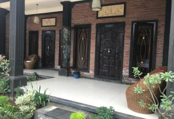 Murni   s House has Balcony rooms