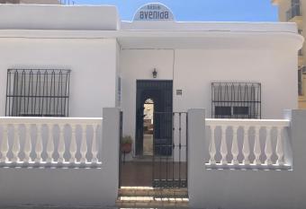 Hostal Avenida allows 18 year olds to book a room