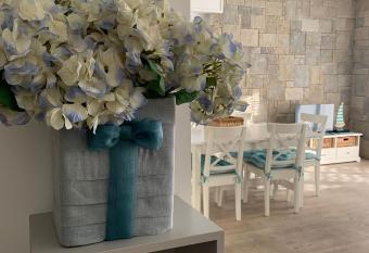 Appartamento caneve has Balcony rooms