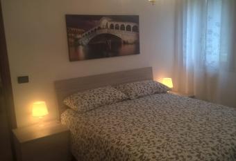 Marina Venice Apartment has Balcony rooms