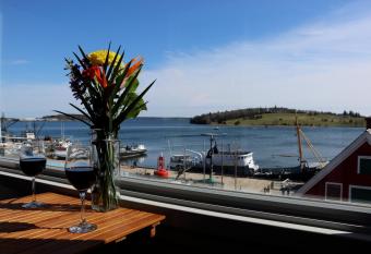 Rum Runner Inn allows 18 year olds to book a room