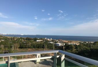 SYRAH Bah  a by deppt   allows 18 year olds to book a room