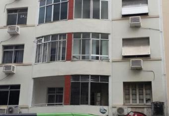 Copacabana Apartamento - Ouro has Smoking/Balcony rooms