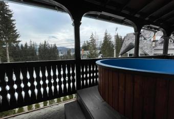 Vila Sofia has Balcony rooms