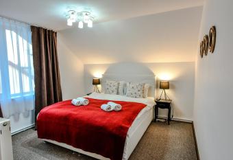 Noblesse House allows 18 year olds to book a room