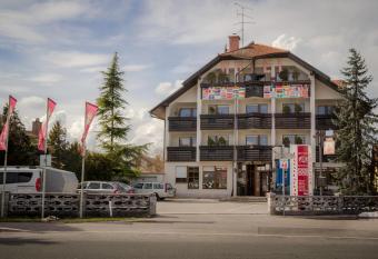 Hotel Krona Dom  ale has Balcony rooms