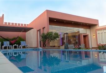 Lazord Villa Chalets has Balcony rooms