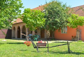 etno dom  has Balcony rooms