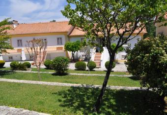 Quinta da Serrana has Balcony rooms
