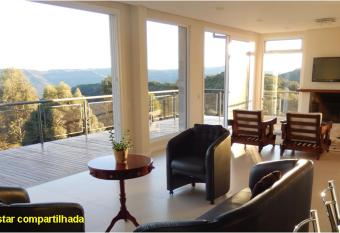 Casa Colina do Sol has Balcony rooms