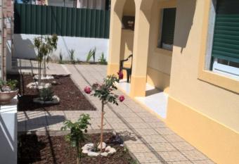 Casa do Limoeiro has Balcony rooms