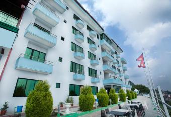 Bojinee Nagarkot Resort has Balcony rooms