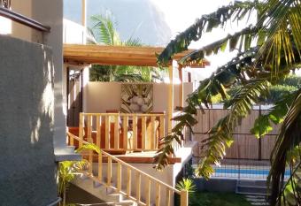 21LG Le Benitiers View has Balcony rooms