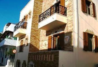 Pension Stella has Balcony rooms