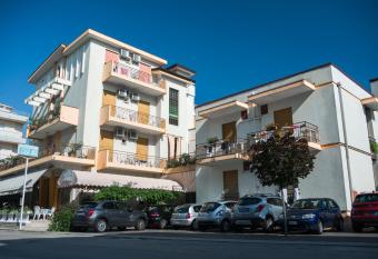 Hotel Casa Mia has Balcony rooms