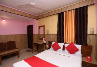 OYO Hotel Centre Point allows 18 year olds to book a room