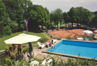 Hotel-Pension Stadlhuber has Balcony rooms