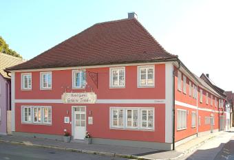 Hotel Garni Goldene Traube has Balcony rooms