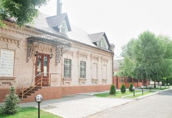 VIP Hotel has Balcony rooms