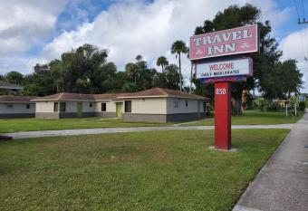 Travel Inn Daytona has Smoking rooms