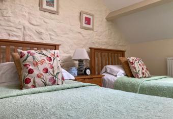 Courtyard Apartment allows 18 year olds to book a room