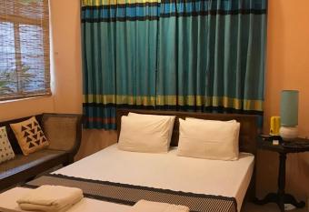 Araliya Suite allows 18 year olds to book a room