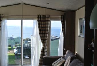St Andrews Holiday Home has Balcony rooms