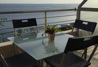 Blue Sea Apartments has Balcony rooms