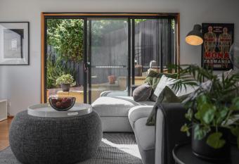 Finnview House has Balcony rooms