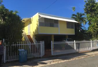 Casa Peace Haven Beach House has Balcony rooms