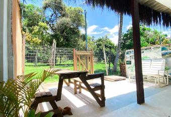 Casa Da Brito - Ilha Grande has Balcony rooms
