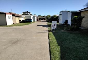 Leander Reef Holiday Park allows 18 year olds to book a room