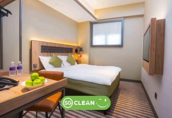 Aqueen Heritage Hotel Little India allows 18 year olds to book a room