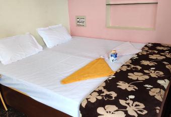 Vinayaka Homestay has Balcony rooms