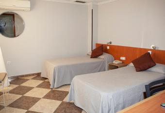 Hotel Juan Carlos has Balcony rooms