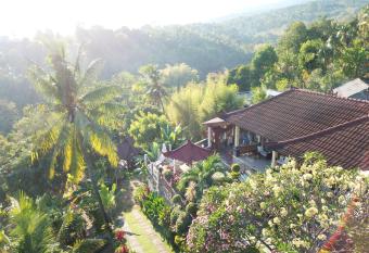 Sanshikirana House Lovina has Balcony rooms