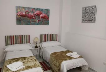 Big House Jerez allows 18 year olds to book a room