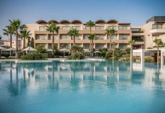 Avra Imperial Hotel has Balcony rooms