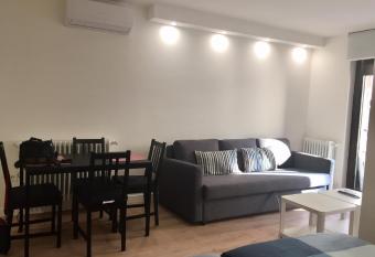 Puente Romano by Salamancavacacional has Balcony rooms